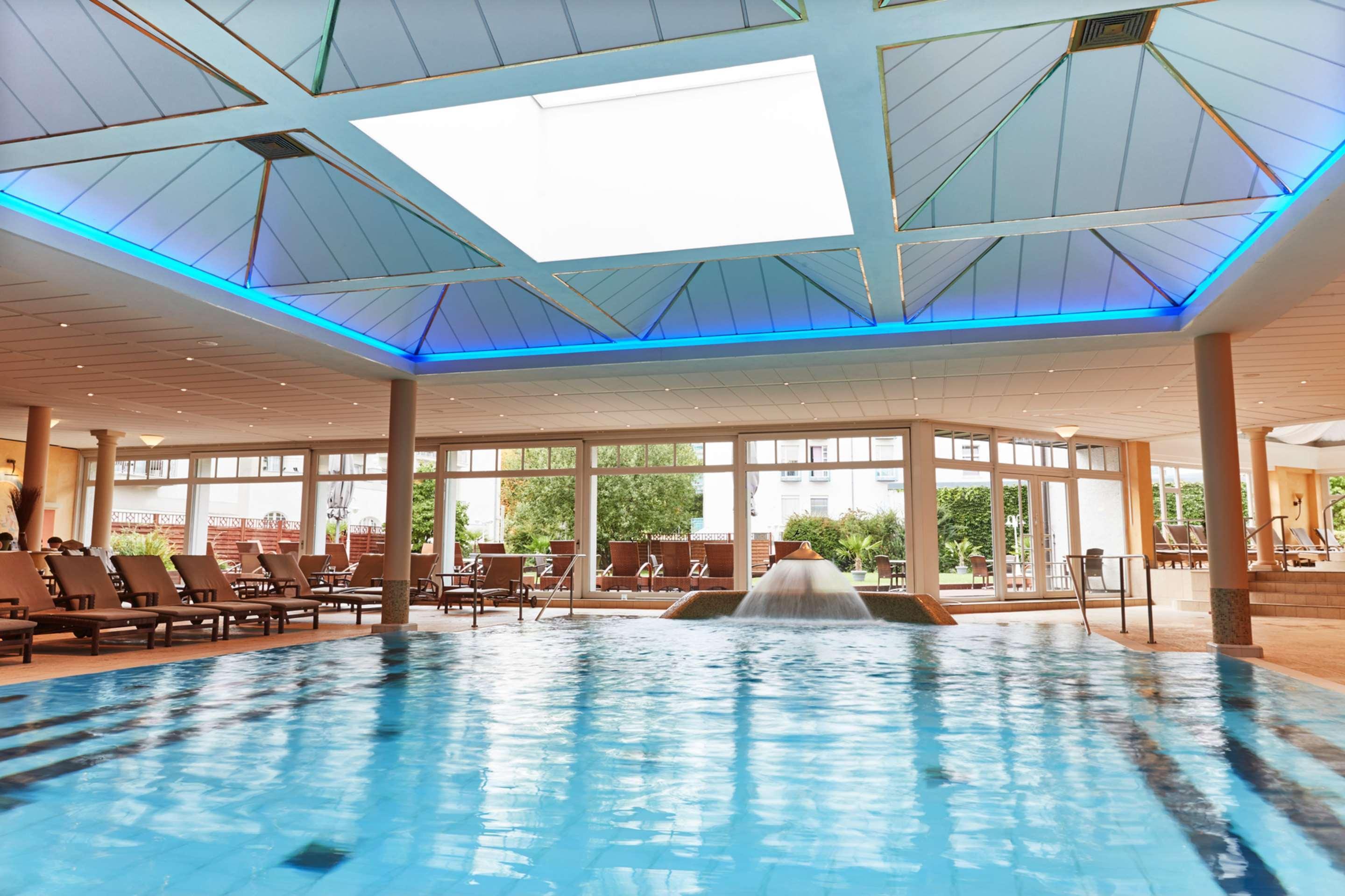 Steigenberger Hotel & Spa Bad Pyrmont Exterior foto The indoor swimming pool