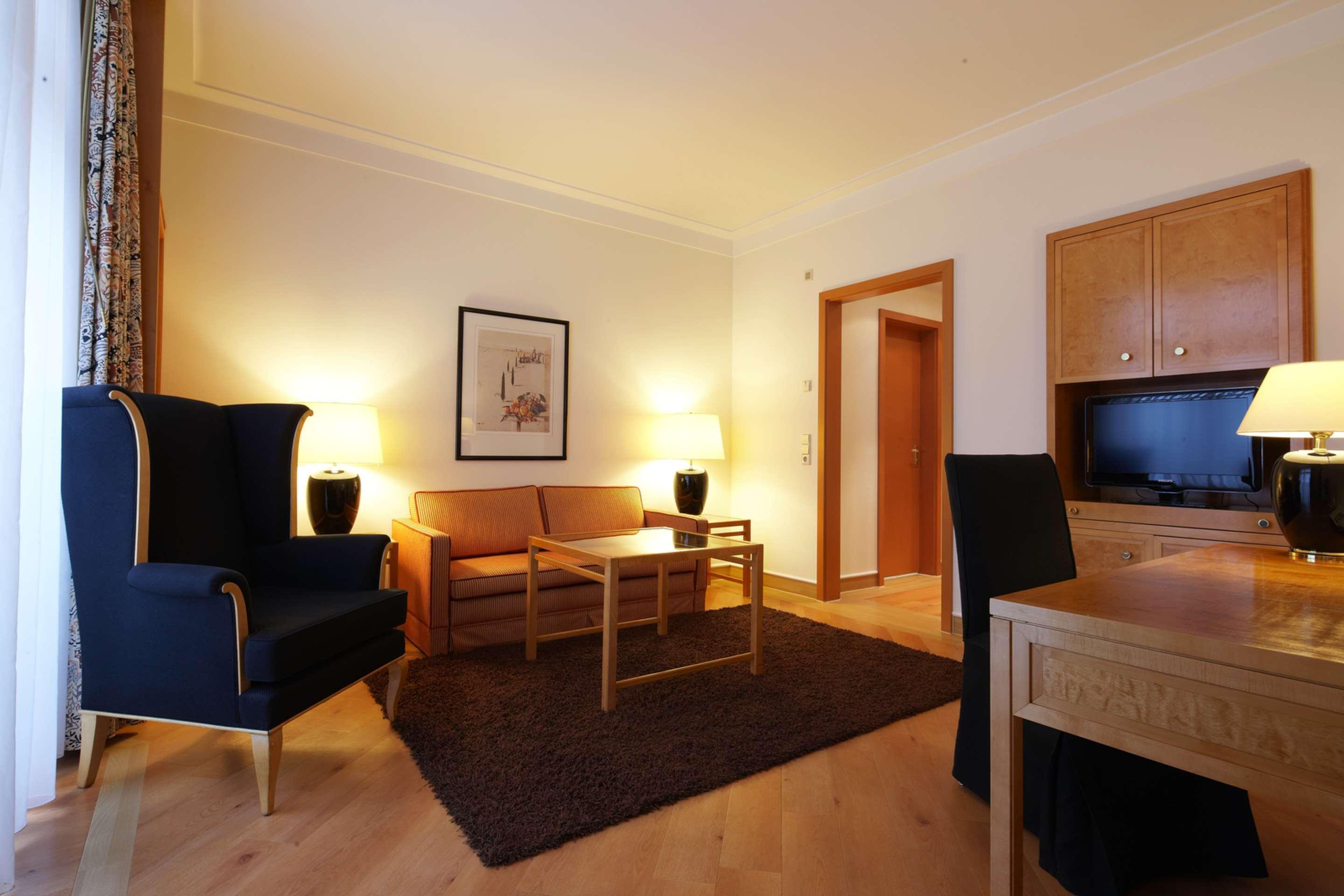 Steigenberger Hotel & Spa Bad Pyrmont Exterior foto A typical apartment